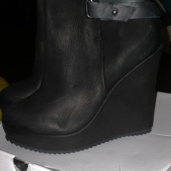 Aldo Women’s Savary Bootie - Picture 4 of 7